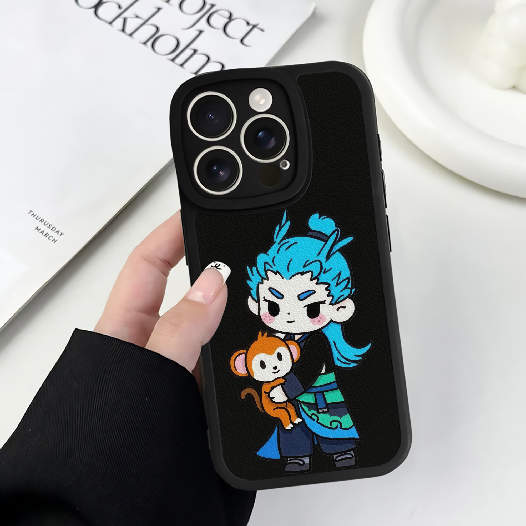 （画像用） Ne Zha 2 ナタ 魔童の大暴れ 【iPhone 16シリーズ対応】シリコンスマホケース（レザー調） 材質：シリコン